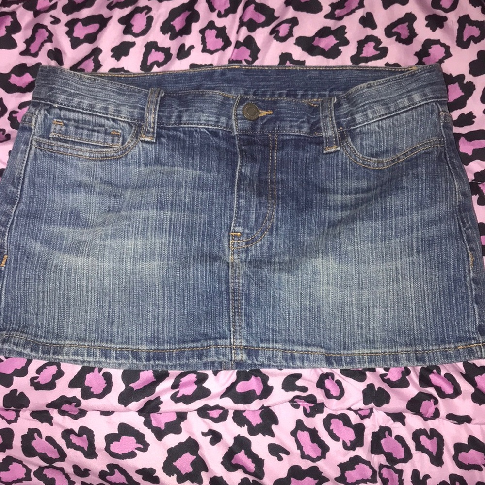 BRANDY MELVILLE MALIA DENIM MINI SKIRT